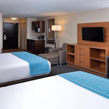 Holiday Inn Hotel & Suites Edmonton Airport Conference Centre By Ihg Nisku Kültér fotó