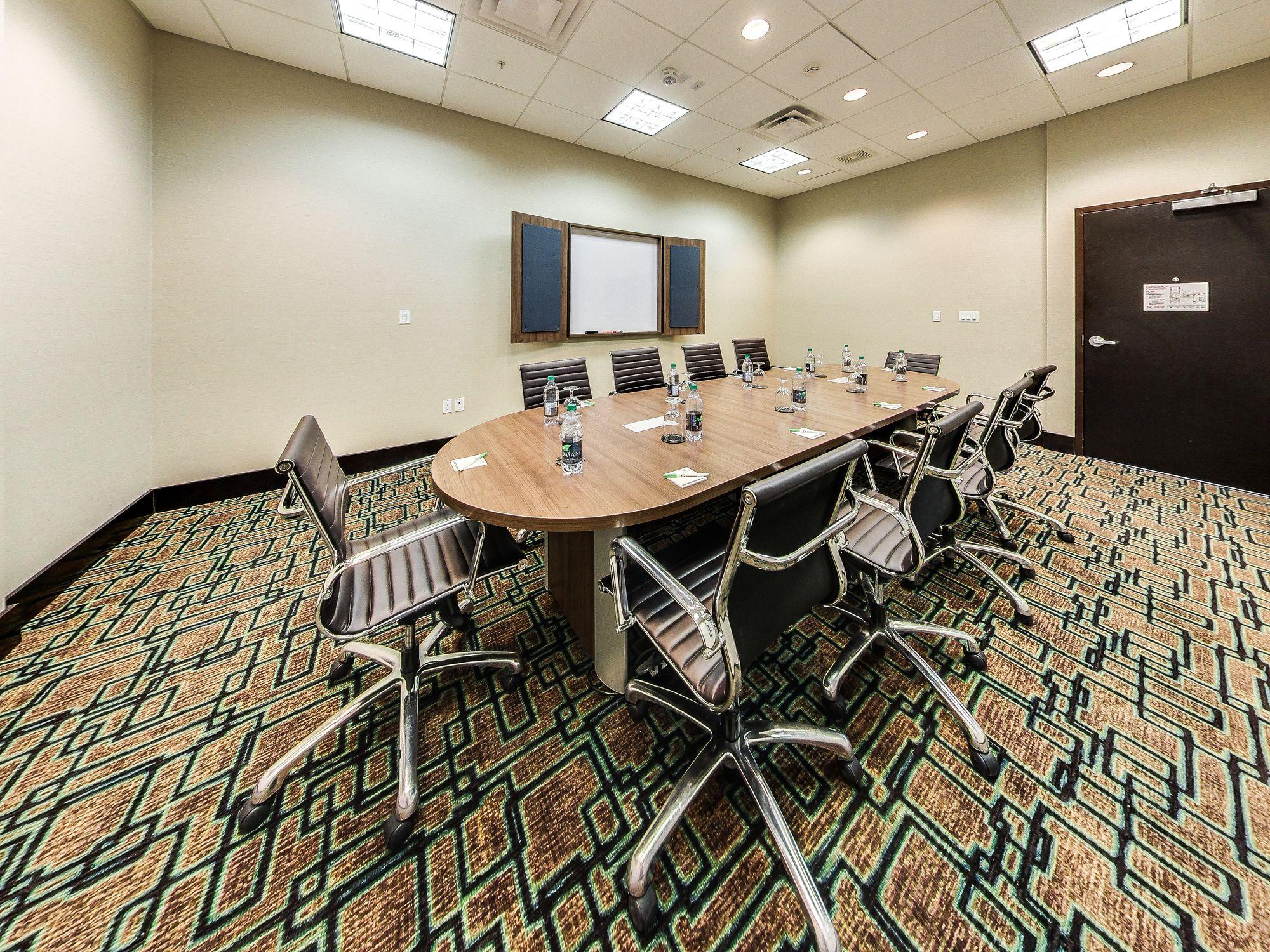 Holiday Inn Hotel & Suites Edmonton Airport Conference Centre By Ihg Nisku Kültér fotó